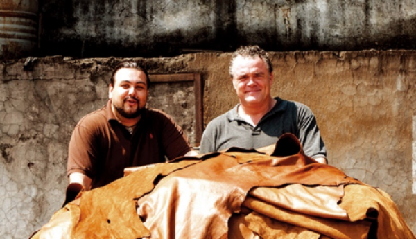 Halo Life｜透过HALO原生皮的高质感，把家的舒适放大