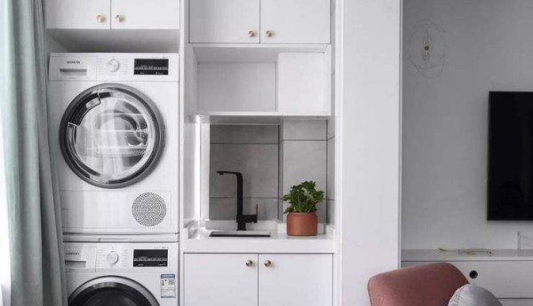 阳台都不铺瓷砖了,看完这几种新做法,回家想拆了重装!