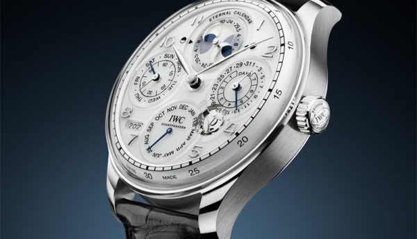 以IWC万国表葡萄牙系列新作为灵感 作曲家汉斯·季默和物理学家布莱恩·考克斯 共同创作品